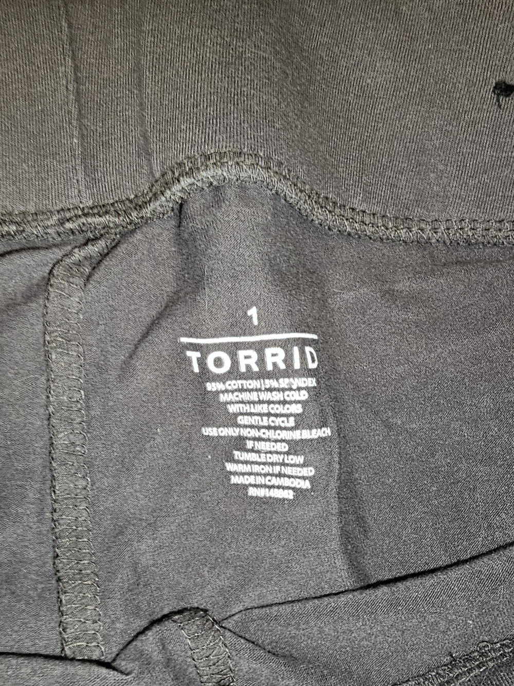 Torrid Stretch Leggings with Foot Hole - Black and Charcoal - Picture 4 of 4